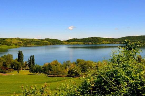 Iride Sul Lago 1 Via Principessa Jolanda 10-Piazza Del Molo アングイッラーラ・サバーツィア エクステリア 写真